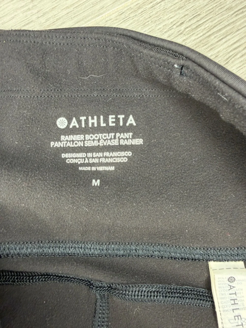 Athleta Rainier Bootcut Pant SuperSonic Fleece Lined Black Sz M - Picture 8 of 11